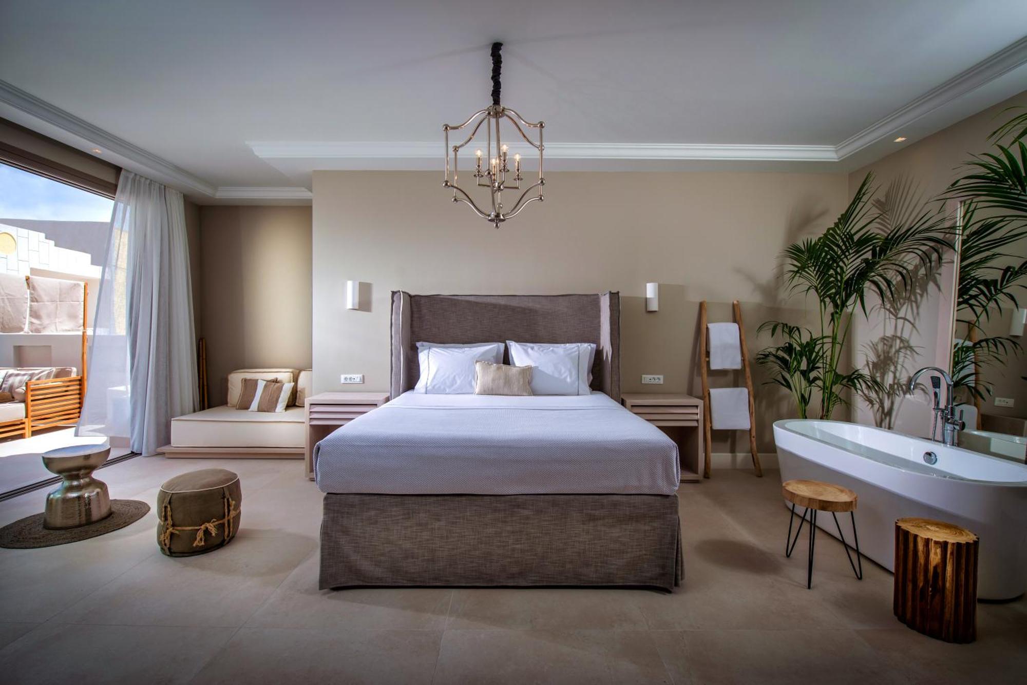 Drossia Palms Hotel And Nisos Beach Suites Malia Oda fotoğraf