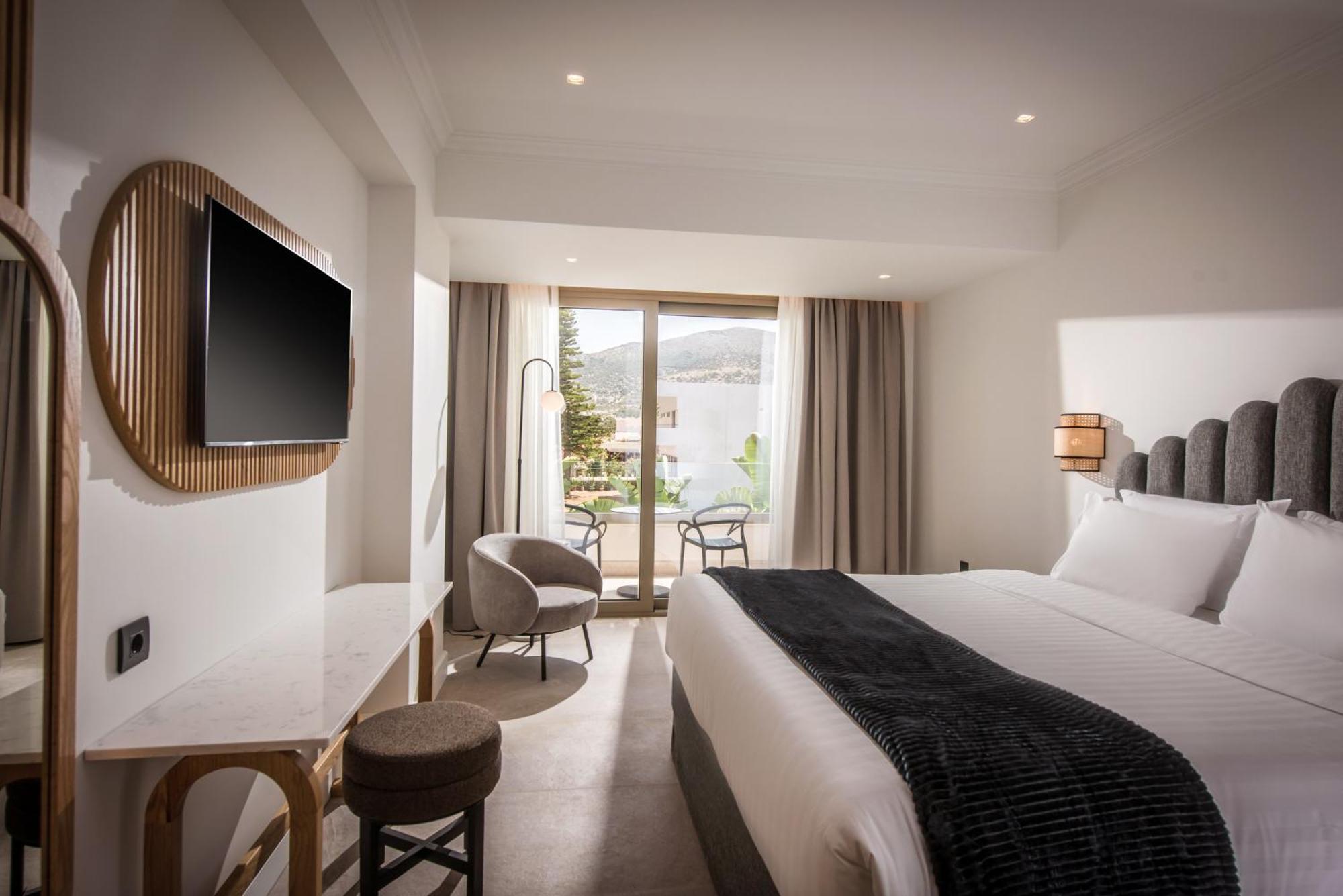 Drossia Palms Hotel And Nisos Beach Suites Malia Dış mekan fotoğraf