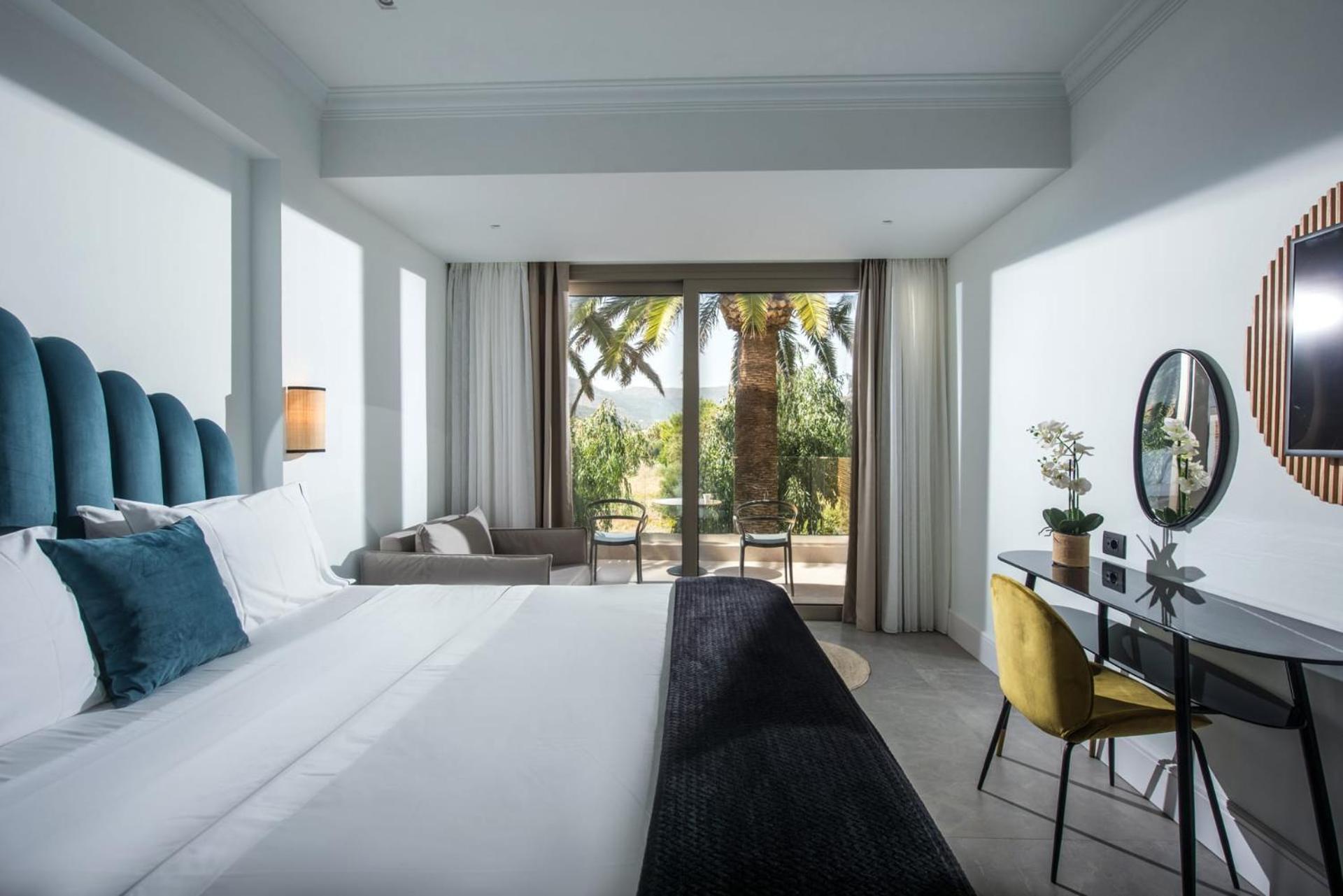 Drossia Palms Hotel And Nisos Beach Suites Malia Dış mekan fotoğraf